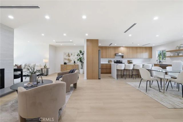 9651 Comanche, Chatsworth, CA 91311