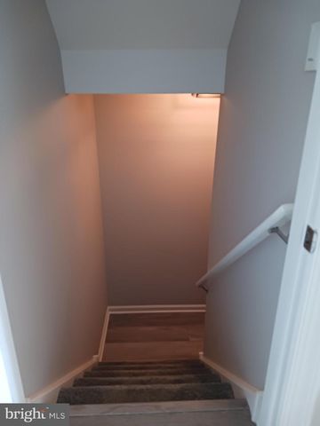 12 CARRIAGE KNOLL CT, Langhorne, PA 19047