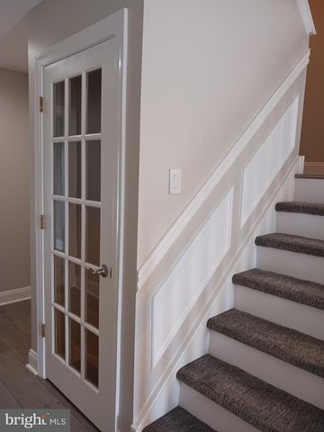 12 CARRIAGE KNOLL CT, Langhorne, PA 19047