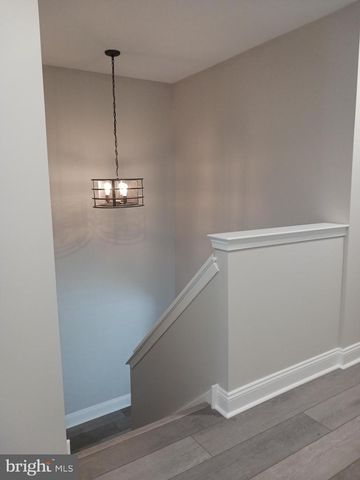 12 CARRIAGE KNOLL CT, Langhorne, PA 19047