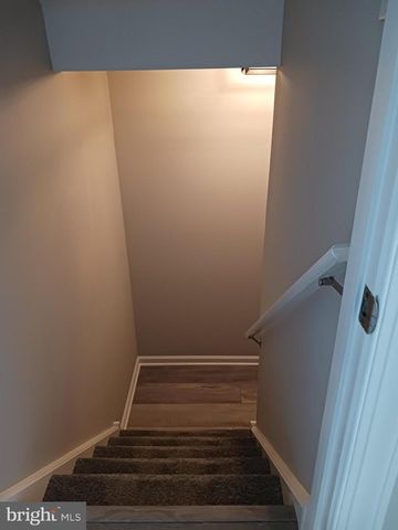 12 CARRIAGE KNOLL CT, Langhorne, PA 19047