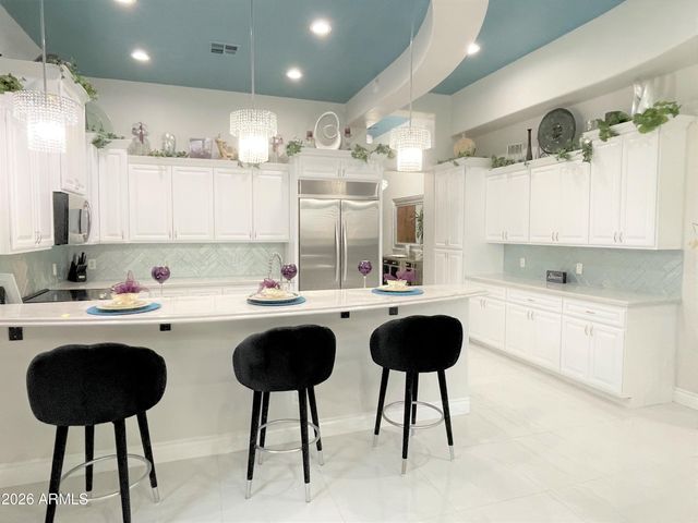 9726 N 3rd Drive, Phoenix, AZ 85021