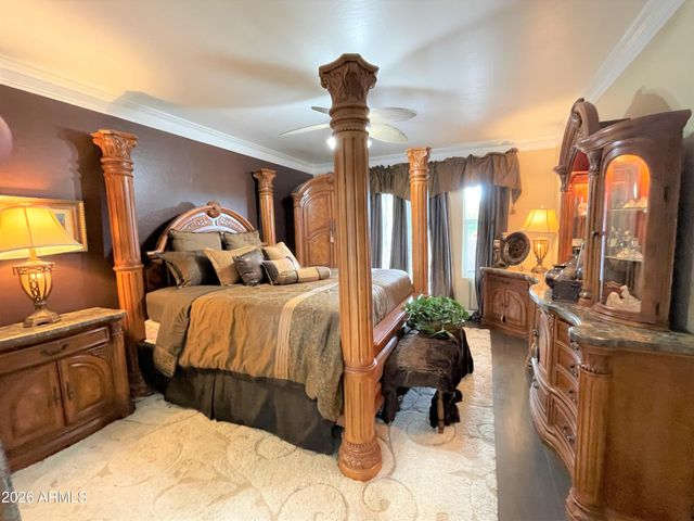 9726 N 3rd Drive, Phoenix, AZ 85021