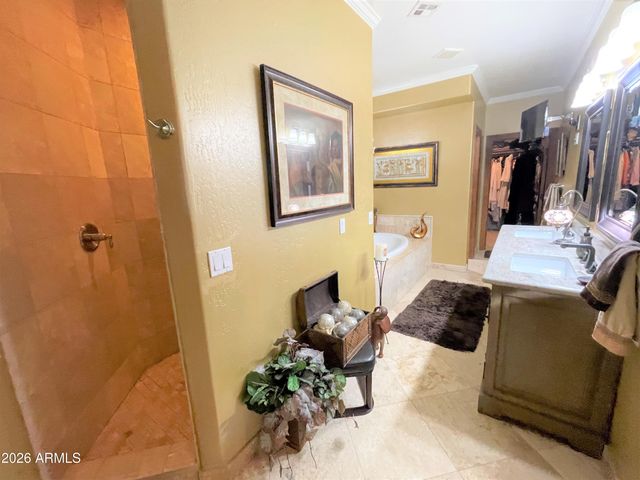 9726 N 3rd Drive, Phoenix, AZ 85021