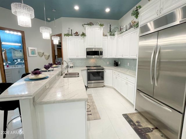 9726 N 3rd Drive, Phoenix, AZ 85021