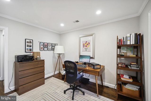 4373 WESTOVER PL NW, Washington, DC 20016