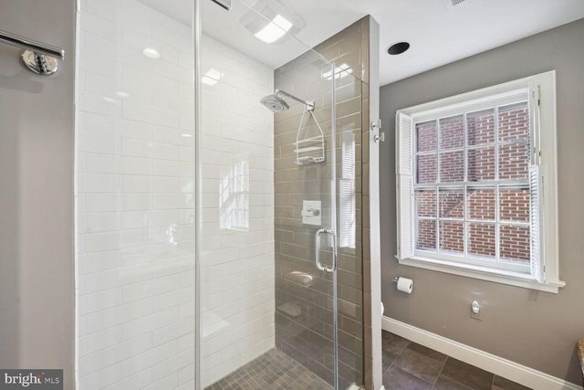 4373 WESTOVER PL NW, Washington, DC 20016