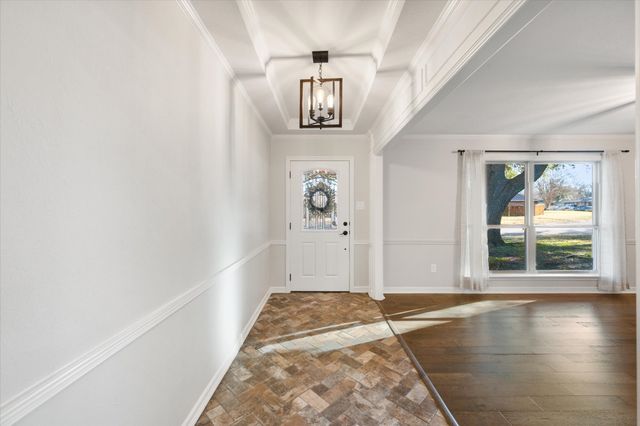 2013 Glenwood Circle, Corsicana, TX 75110