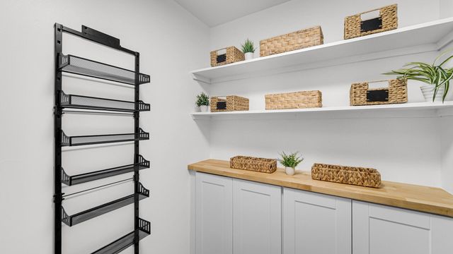 305 Shady Lane, Kouts, IN 46347