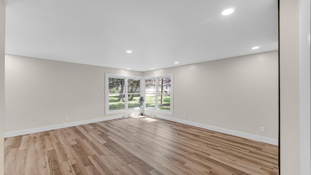 305 Shady Lane, Kouts, IN 46347