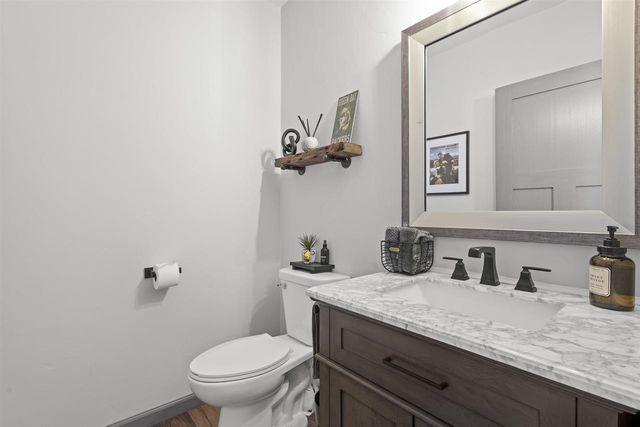 1751 S ONEIDA STREET, Green Bay, WI 54304