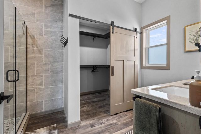 1751 S ONEIDA STREET, Green Bay, WI 54304