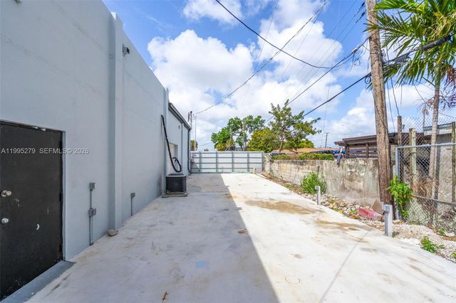 4255 E 8th Ave 1, 2 & 3, Hialeah, FL 33013