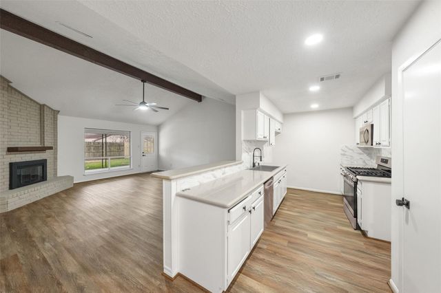 9014 Kirkmont Drive, Houston, TX 77089
