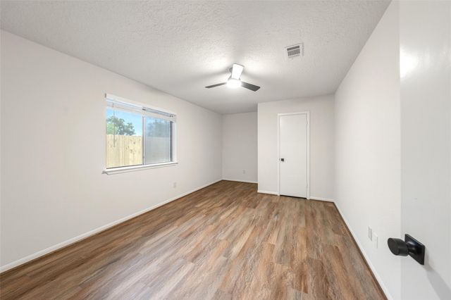 9014 Kirkmont Drive, Houston, TX 77089