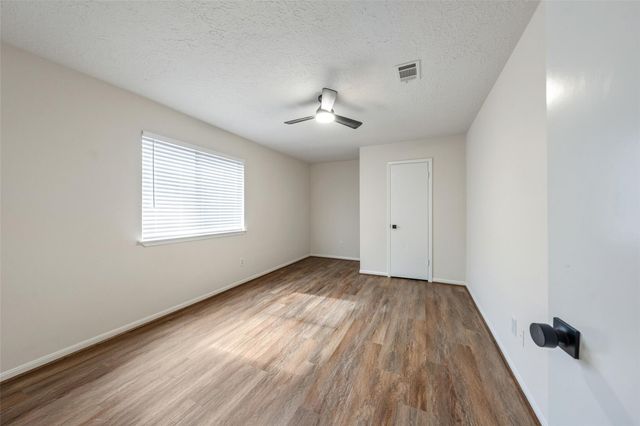 9014 Kirkmont Drive, Houston, TX 77089