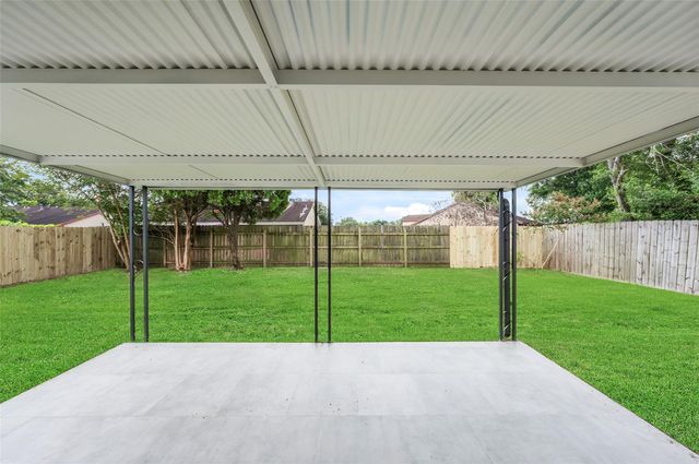 9014 Kirkmont Drive, Houston, TX 77089