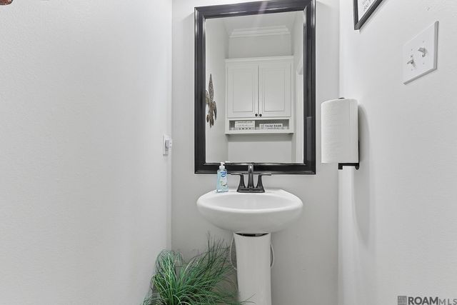 6734 Marengo Dr, Addis, LA 70710