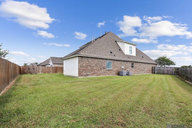 6734 Marengo Dr, Addis, LA 70710