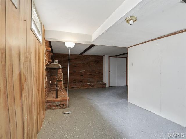 4514 Niagara Drive, St Louis, MO 63129