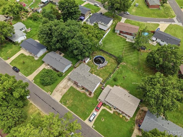 4514 Niagara Drive, St Louis, MO 63129
