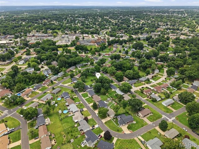 4514 Niagara Drive, St Louis, MO 63129