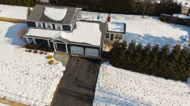 24 Burntmill Circle, Oceanport, NJ 07757