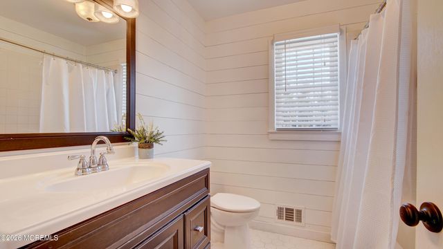 24 Burntmill Circle, Oceanport, NJ 07757