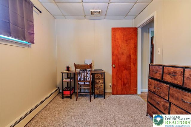 2376 South fountain Street, Allentown City, PA 18103