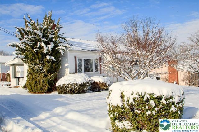 2376 South fountain Street, Allentown City, PA 18103