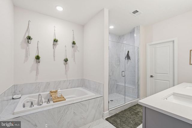 42605 NUBBINS TER, Ashburn, VA 20147