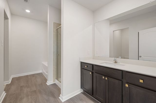 101 Austin Avenue, Venus, TX 76084