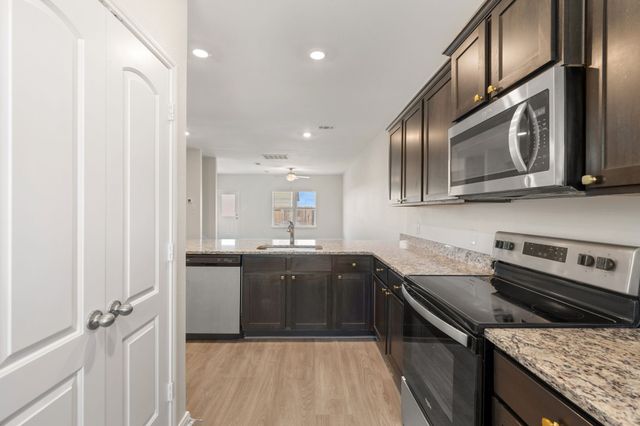 101 Austin Avenue, Venus, TX 76084