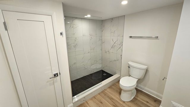 4533 N Keystone Avenue, Chicago, IL 60630