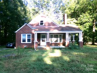 1410 Long Street 18-19, Albemarle, NC 28001