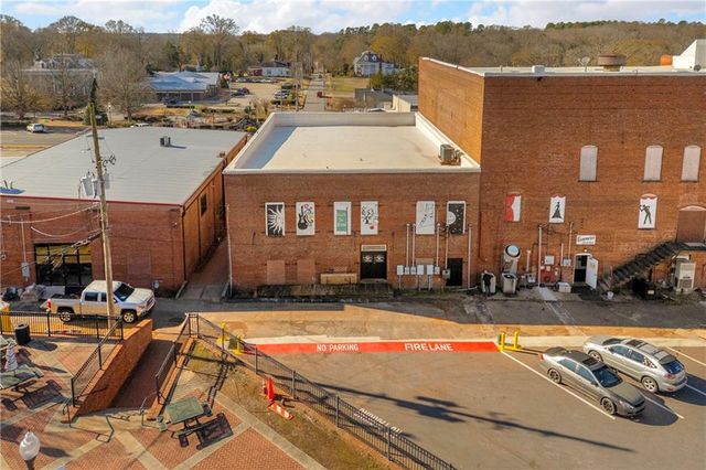 1642 Broad Street 23, Commerce, GA 30529