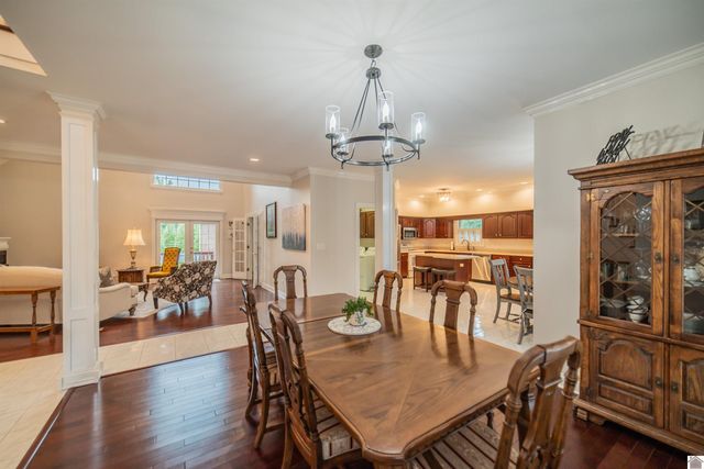 6429 Stinespring Drive, Paducah, KY 42001
