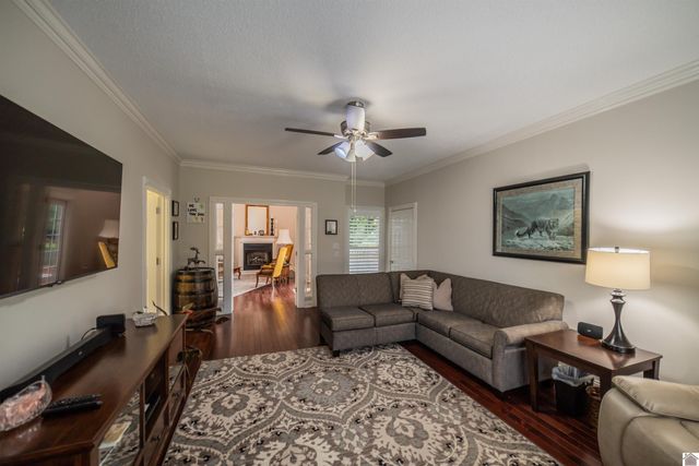 6429 Stinespring Drive, Paducah, KY 42001