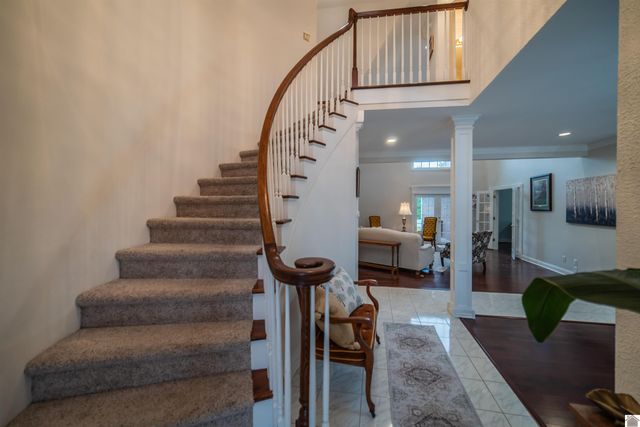 6429 Stinespring Drive, Paducah, KY 42001