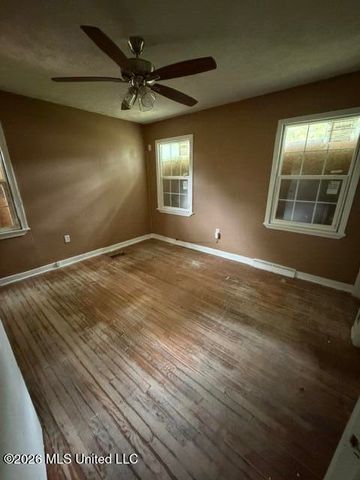 1440 W Mcdowell Road, Jackson, MS 39204