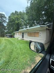 1440 W Mcdowell Road, Jackson, MS 39204