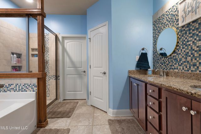 13723 Ridgehaven Way, Gulfport, MS 39503