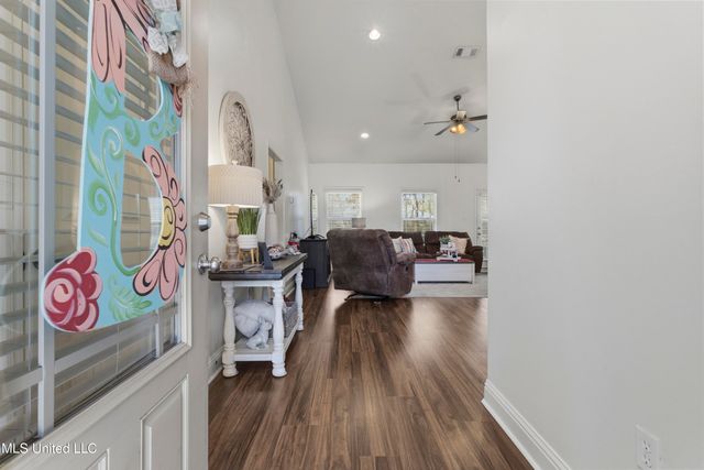 13723 Ridgehaven Way, Gulfport, MS 39503