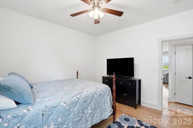 2211 Savannah Hills Drive, Matthews, NC 28105