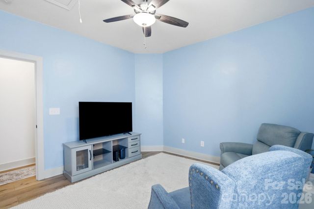 2211 Savannah Hills Drive, Matthews, NC 28105