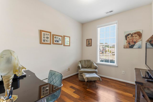 10100 Barnhart Way, Raleigh, NC 27617