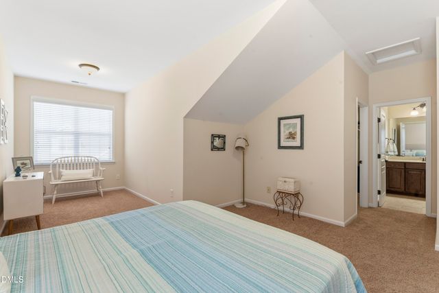 10100 Barnhart Way, Raleigh, NC 27617