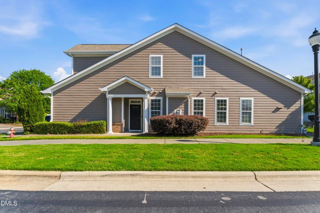 10100 Barnhart Way, Raleigh, NC 27617