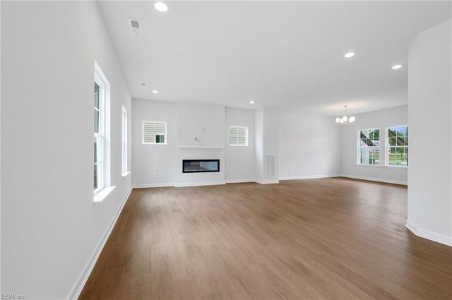 1034 Bennett's ARCH, Suffolk, VA 23435
