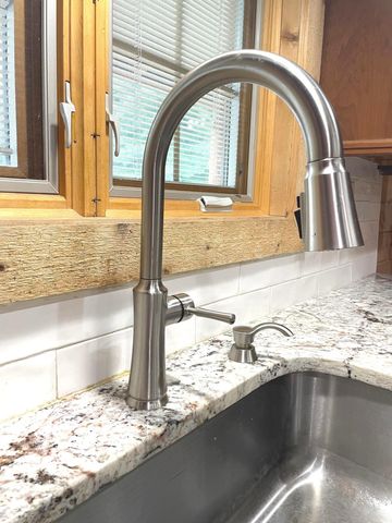 15896 N Gray Road, Noblesville, IN 46062